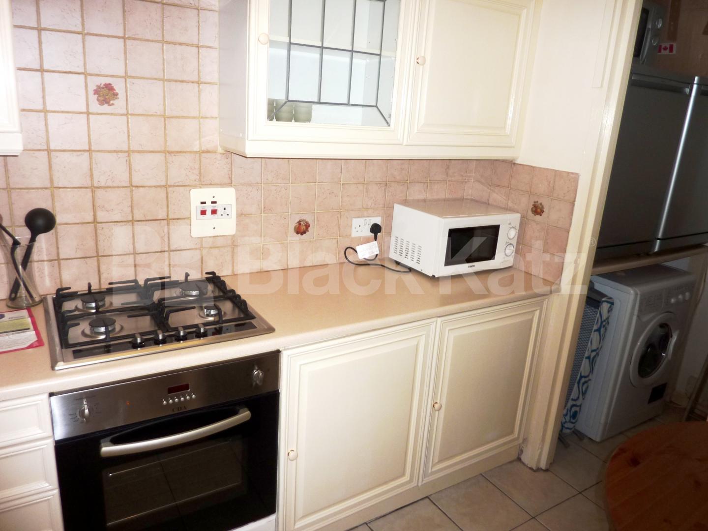 			New intrustruction, 1 Bedroom, 1 bath, 1 reception Studio			 Delancy Street, Camden